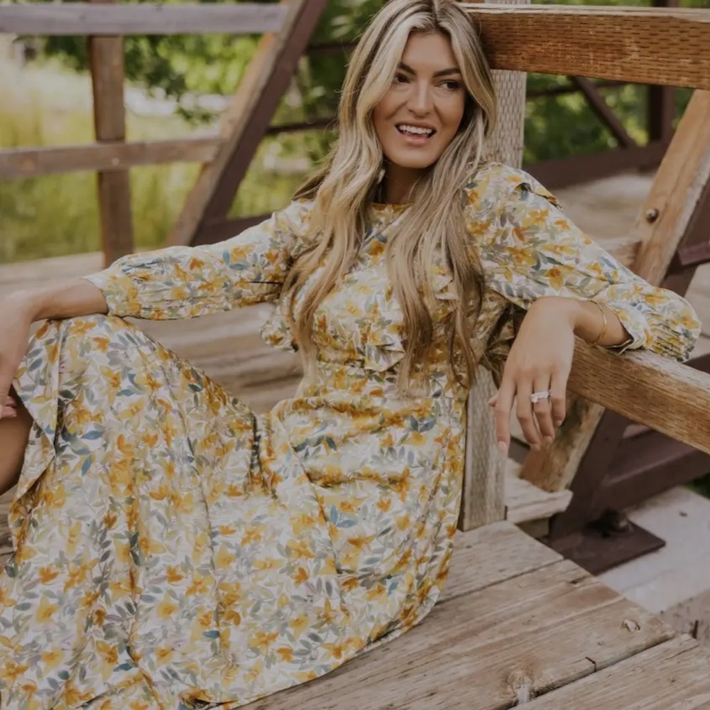 Vintage Floral Ruffle Nursing Maxi‎ Dress